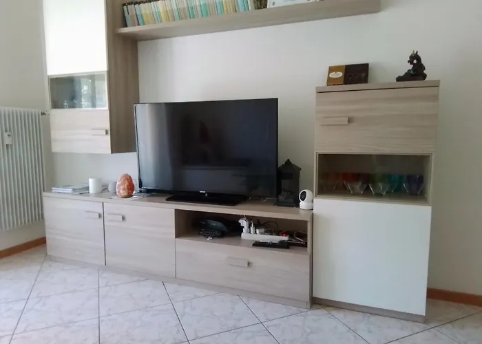 Casa Di Max - Private Room In Apartment With Shared Bathroom Free Parking